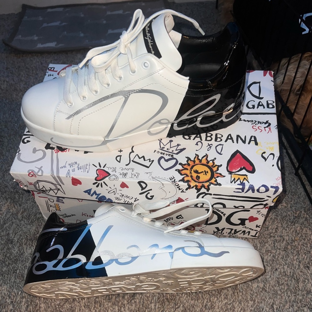 SOLD
Dolce and Gabbana sneakers